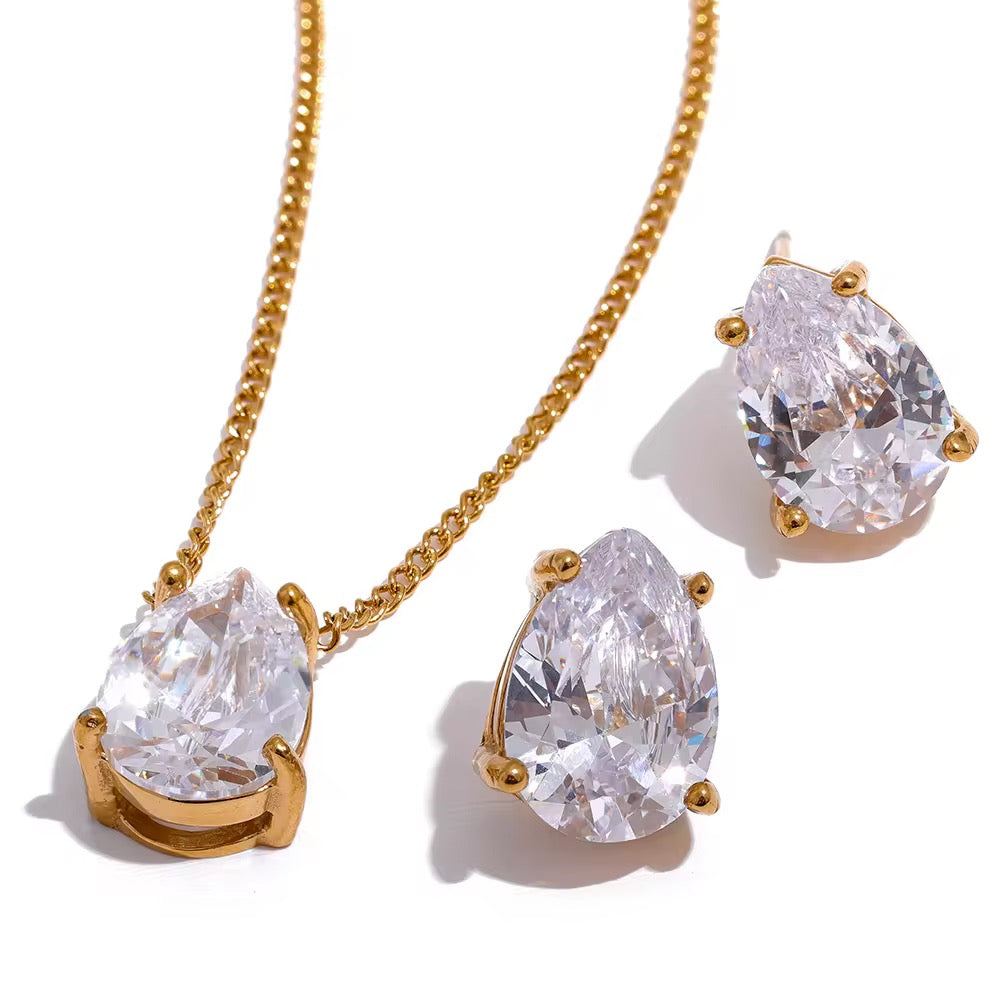 Luna Drop Necklace
