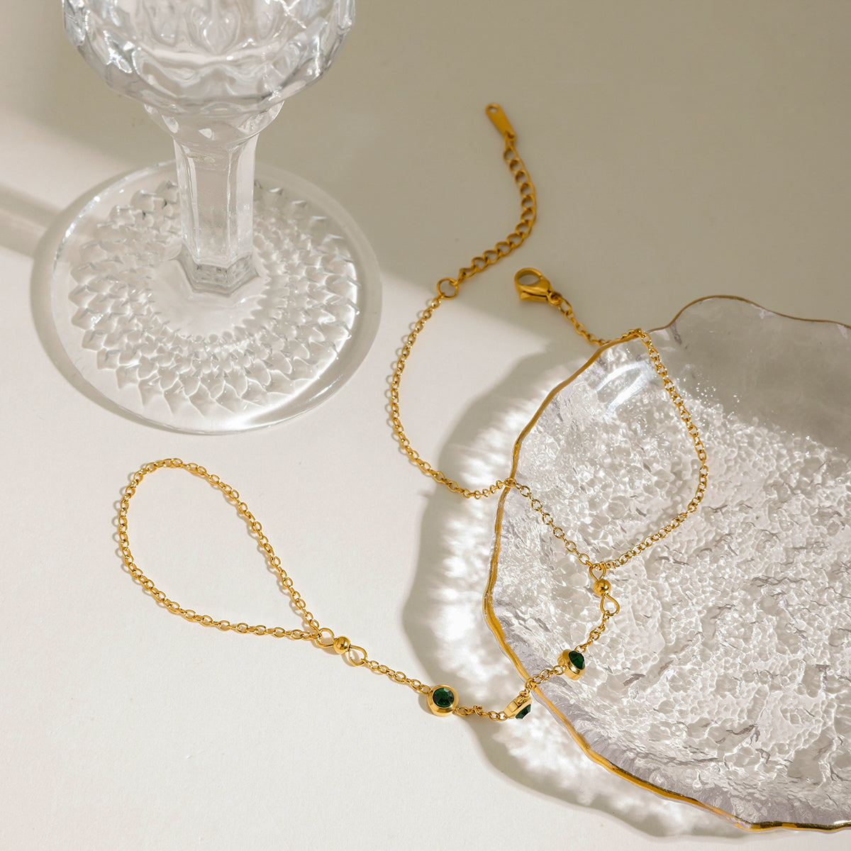Ivy Hand Chain