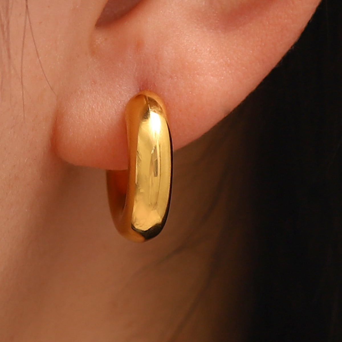 Sienna Hoops