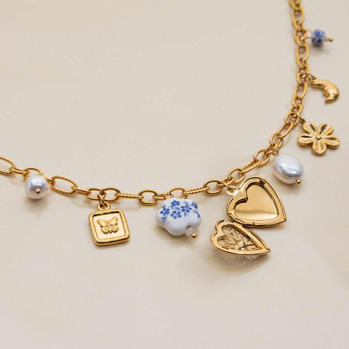 Amara Necklace