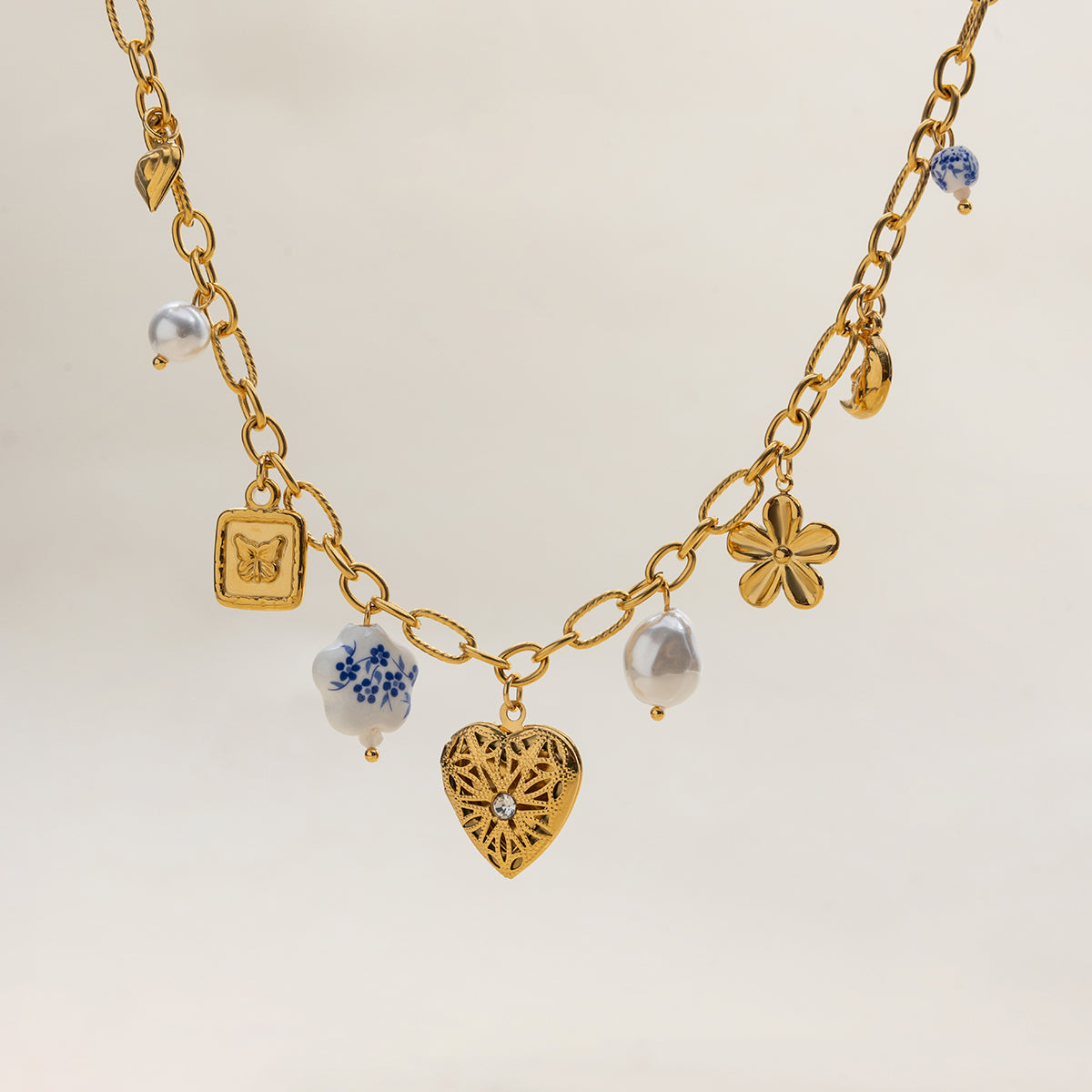 Amara Necklace