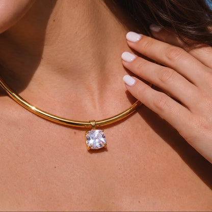 Orlo Collar
