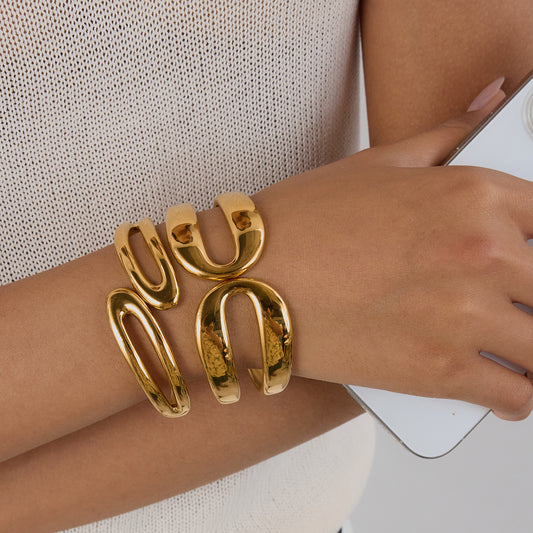 Nova Bracelet
