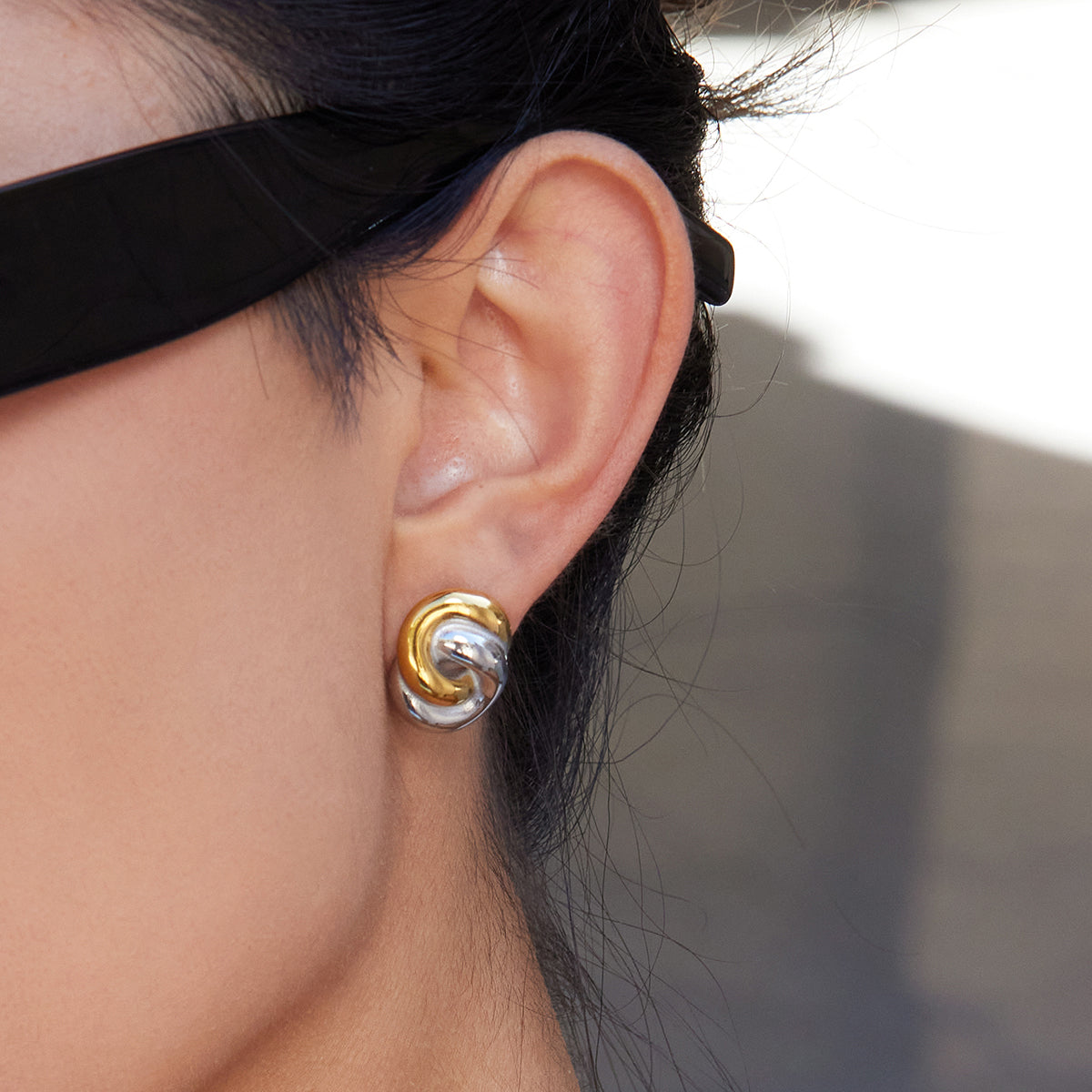 Spiral Studs