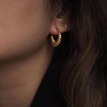 Rivora Hoops