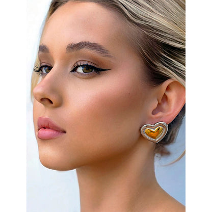 Amora Earrings