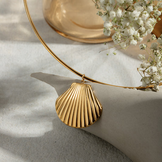 Isola Choker