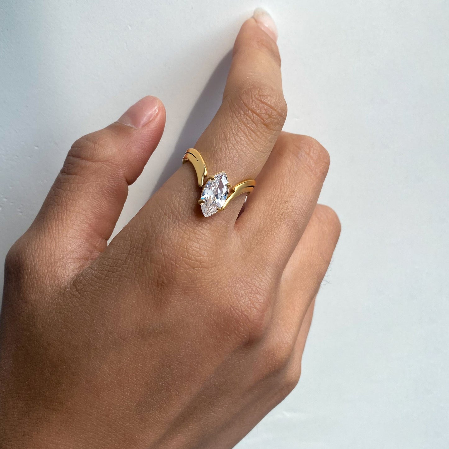 Axis Ring