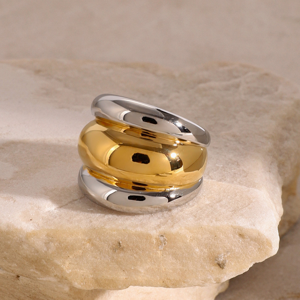 Strata Ring