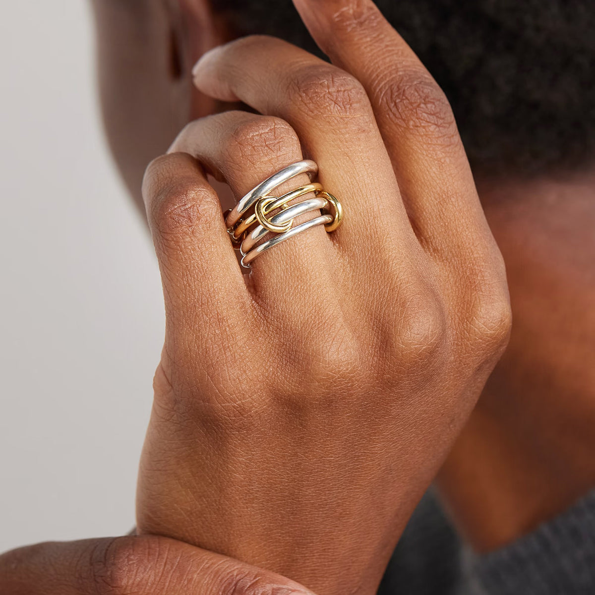 Bond Ring